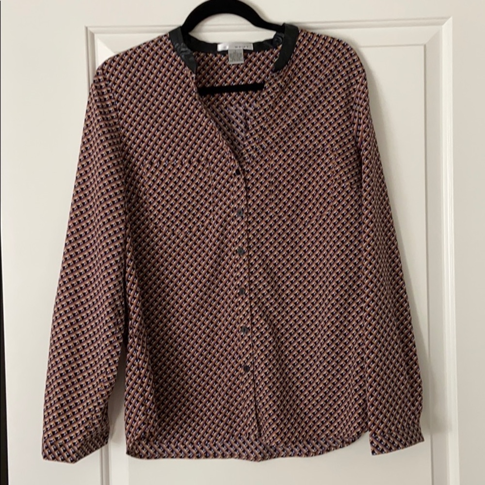 Button down patterned top - Picture 1 of 6